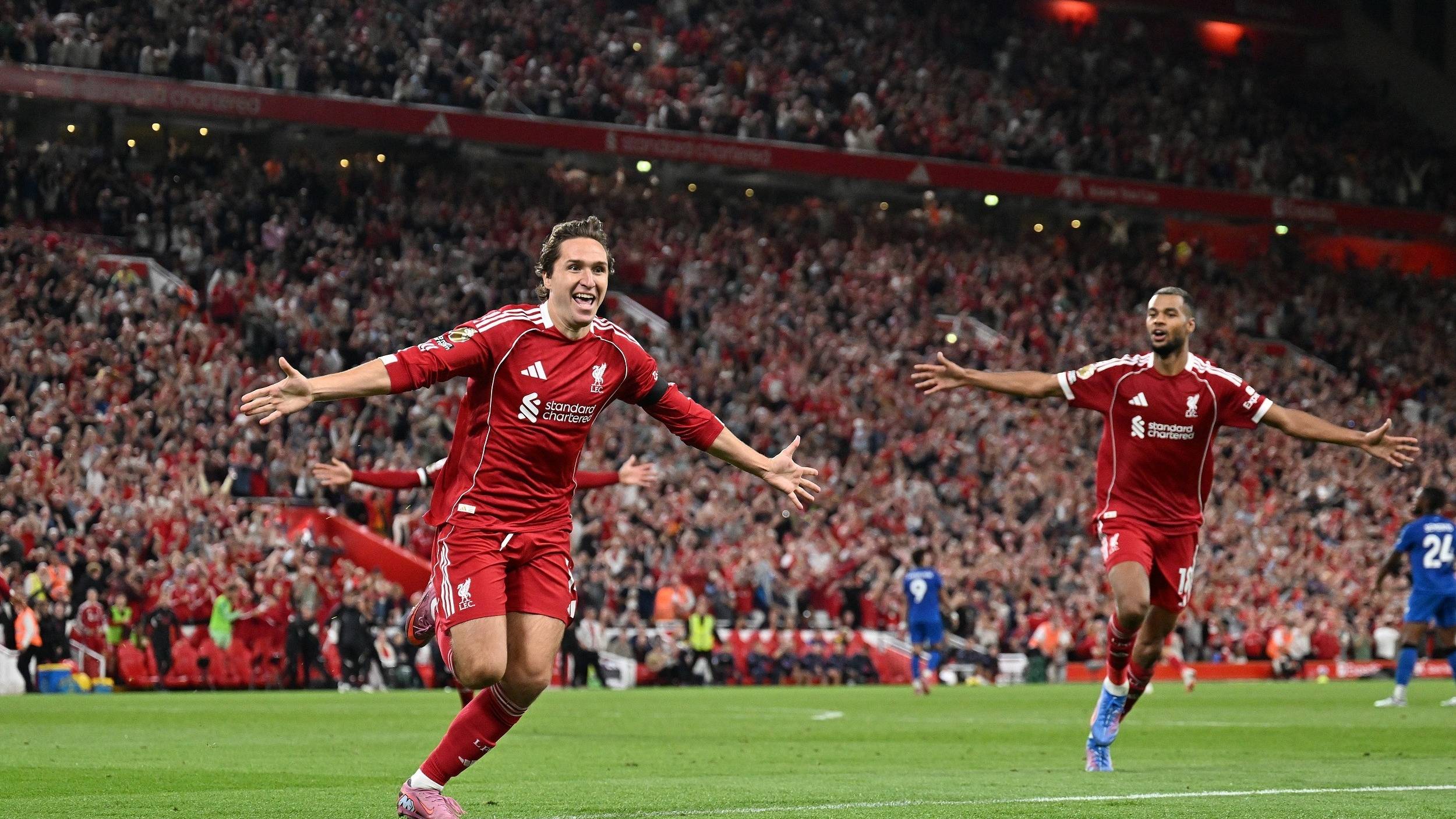 逼迫红军边 逼迫红军边